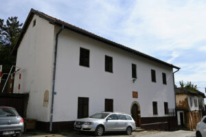 ShkollaShtepiJanjeve2